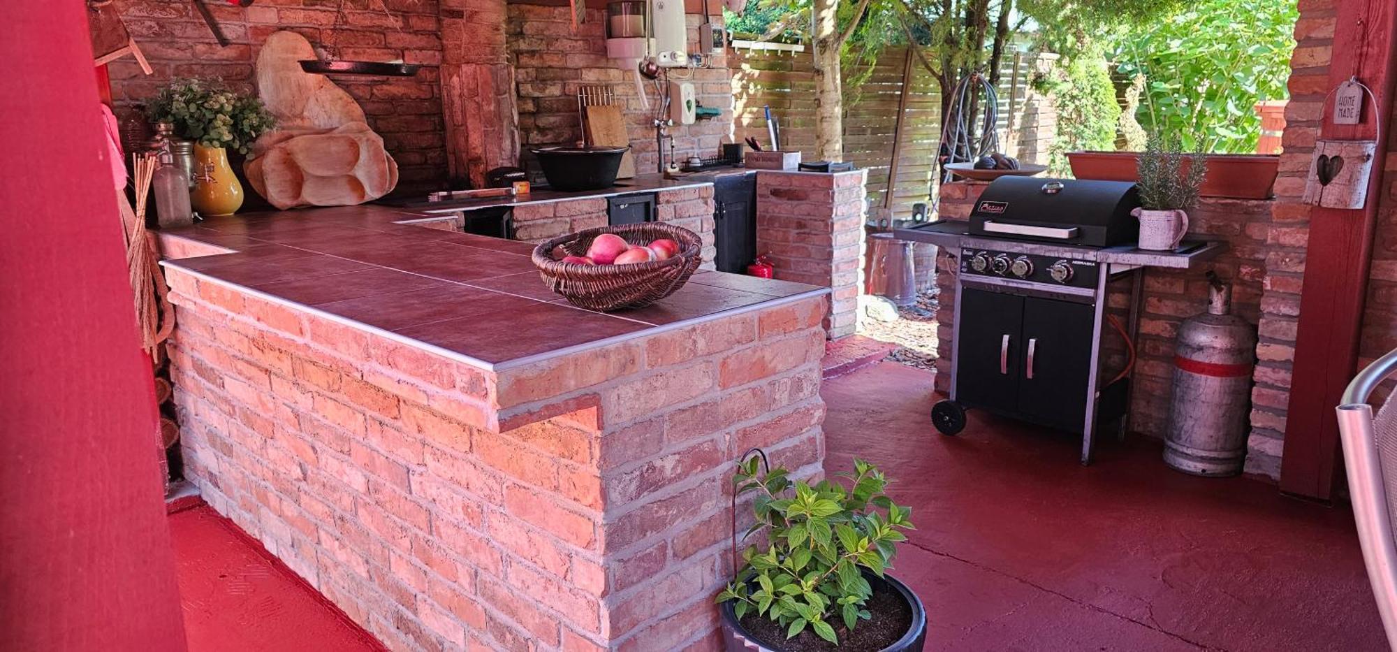 Nyirjes Vendeghaz Hotel Balassagyarmat Bagian luar foto